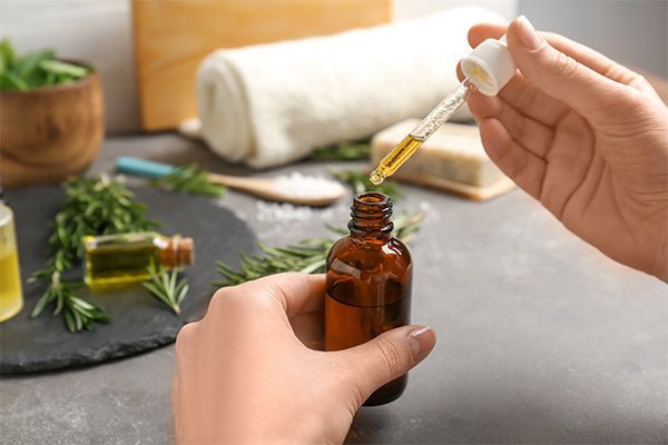 Body Oil with Chickweed & Calendula